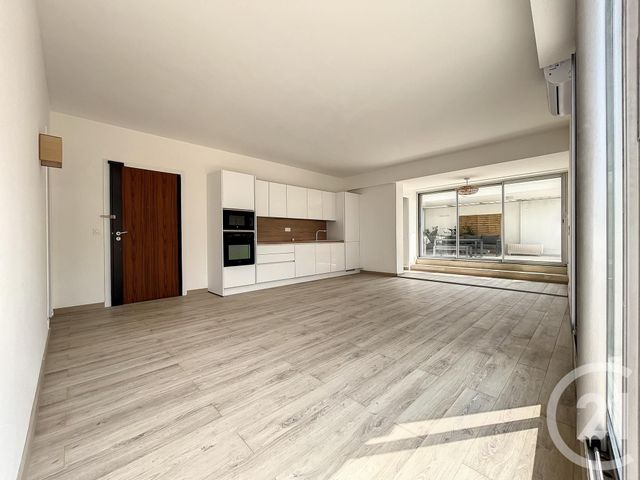 Appartement F3 à vendre - 3 pièces - 64.85 m2 - MARSEILLE - 13008 - PROVENCE-ALPES-COTE-D-AZUR - Century 21 Carré D'Or