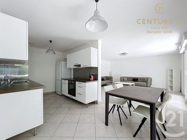 Appartement F3 à vendre - 3 pièces - 79.0 m2 - MARSEILLE - 13008 - PROVENCE-ALPES-COTE-D-AZUR - Century 21 Carré D'Or