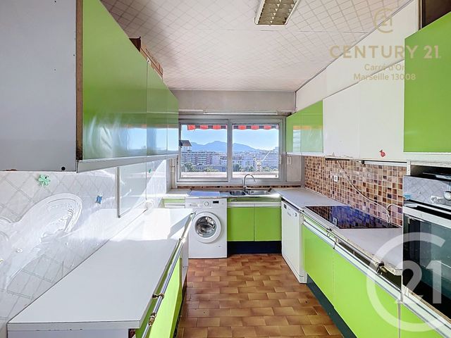 Appartement F5 à vendre - 5 pièces - 103.7 m2 - MARSEILLE - 13006 - PROVENCE-ALPES-COTE-D-AZUR - Century 21 Carré D'Or
