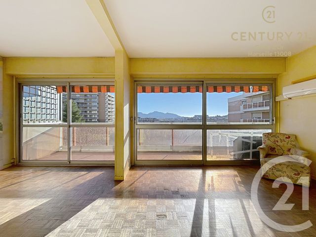 Appartement F5 à vendre - 5 pièces - 103.7 m2 - MARSEILLE - 13006 - PROVENCE-ALPES-COTE-D-AZUR - Century 21 Carré D'Or