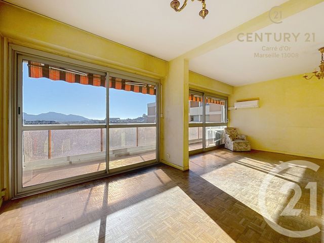 Appartement F5 à vendre - 5 pièces - 103.7 m2 - MARSEILLE - 13006 - PROVENCE-ALPES-COTE-D-AZUR - Century 21 Carré D'Or