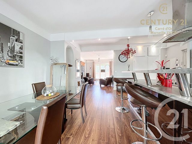 Appartement T3 à vendre - 4 pièces - 100.0 m2 - MARSEILLE - 13008 - PROVENCE-ALPES-COTE-D-AZUR - Century 21 Carré D'Or