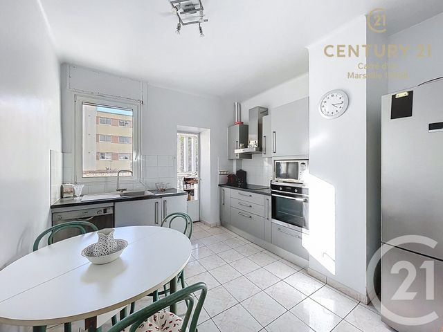 Appartement F4 à vendre - 4 pièces - 107.02 m2 - MARSEILLE - 13008 - PROVENCE-ALPES-COTE-D-AZUR - Century 21 Carré D'Or