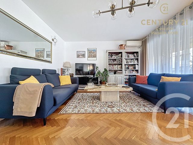 Appartement F3 à vendre - 3 pièces - 79.17 m2 - MARSEILLE - 13008 - PROVENCE-ALPES-COTE-D-AZUR - Century 21 Carré D'Or
