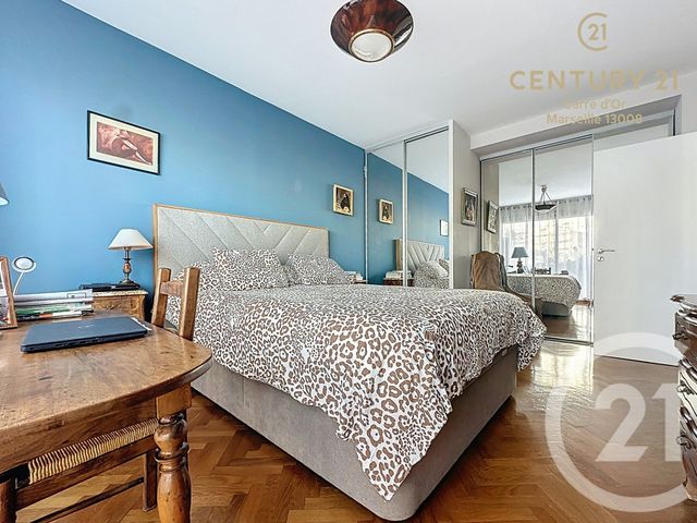 Appartement F3 à vendre - 3 pièces - 79.17 m2 - MARSEILLE - 13008 - PROVENCE-ALPES-COTE-D-AZUR - Century 21 Carré D'Or