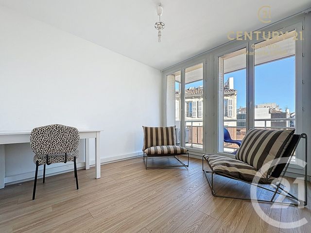 Appartement F3 à vendre - 3 pièces - 57.4 m2 - MARSEILLE - 13008 - PROVENCE-ALPES-COTE-D-AZUR - Century 21 Carré D'Or