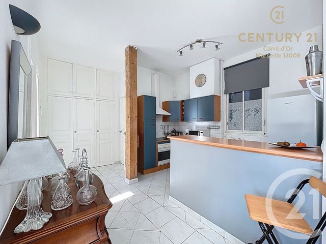 Appartement F3 à vendre - 3 pièces - 68.9 m2 - MARSEILLE - 13008 - PROVENCE-ALPES-COTE-D-AZUR - Century 21 Carré D'Or