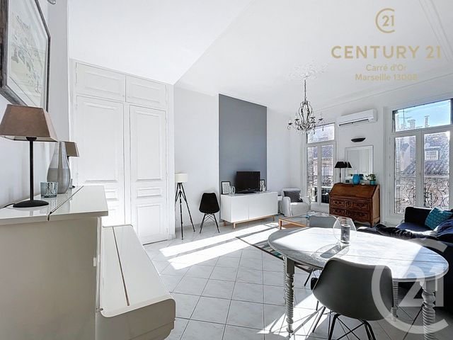 Appartement F3 à vendre - 3 pièces - 68.9 m2 - MARSEILLE - 13008 - PROVENCE-ALPES-COTE-D-AZUR - Century 21 Carré D'Or