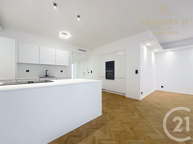 Appartement F4 à vendre - 4 pièces - 104.57 m2 - MARSEILLE - 13008 - PROVENCE-ALPES-COTE-D-AZUR - Century 21 Carré D'Or