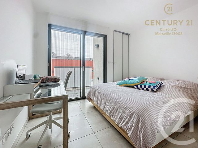Appartement F3 à vendre - 3 pièces - 71.6 m2 - MARSEILLE - 13008 - PROVENCE-ALPES-COTE-D-AZUR - Century 21 Carré D'Or