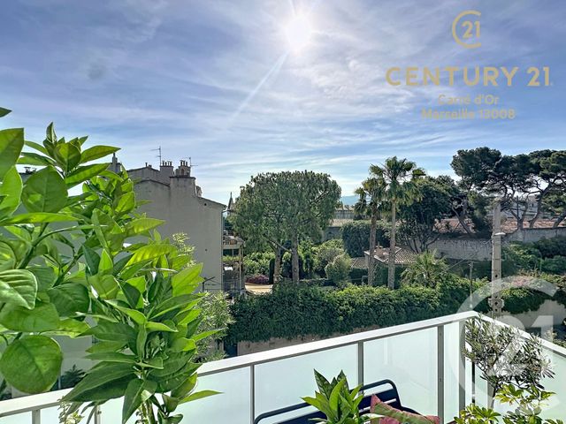 Appartement F3 à vendre - 3 pièces - 71.6 m2 - MARSEILLE - 13008 - PROVENCE-ALPES-COTE-D-AZUR - Century 21 Carré D'Or