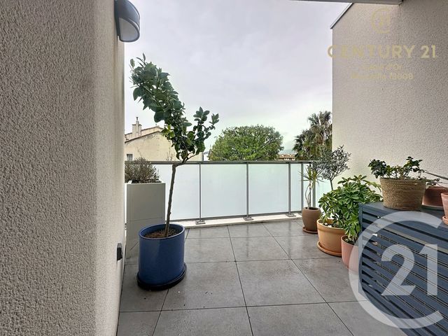 Appartement F3 à vendre - 3 pièces - 71.6 m2 - MARSEILLE - 13008 - PROVENCE-ALPES-COTE-D-AZUR - Century 21 Carré D'Or