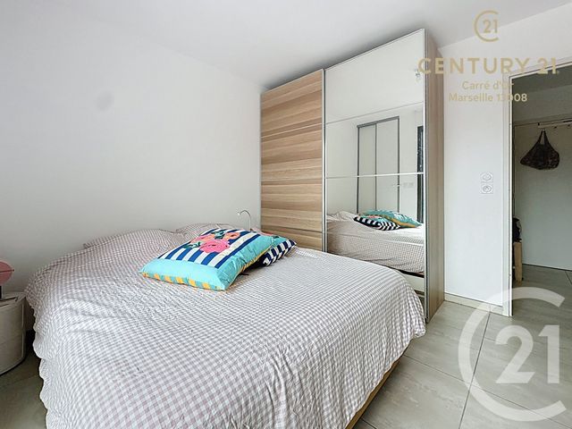 Appartement F3 à vendre - 3 pièces - 71.6 m2 - MARSEILLE - 13008 - PROVENCE-ALPES-COTE-D-AZUR - Century 21 Carré D'Or