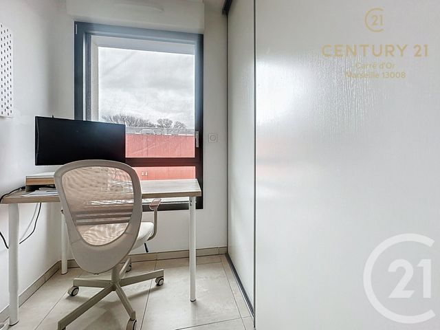 Appartement F3 à vendre - 3 pièces - 71.6 m2 - MARSEILLE - 13008 - PROVENCE-ALPES-COTE-D-AZUR - Century 21 Carré D'Or