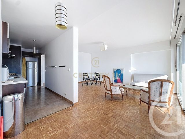 Appartement F3 à vendre - 3 pièces - 82.1 m2 - MARSEILLE - 13008 - PROVENCE-ALPES-COTE-D-AZUR - Century 21 Carré D'Or