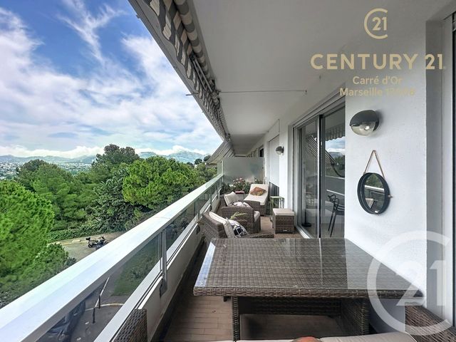 Appartement à vendre - 3 pièces - 94.0 m2 - MARSEILLE - 13008 - PROVENCE-ALPES-COTE-D-AZUR - Century 21 Carré D'Or