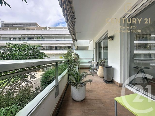 Appartement à vendre - 3 pièces - 94.0 m2 - MARSEILLE - 13008 - PROVENCE-ALPES-COTE-D-AZUR - Century 21 Carré D'Or