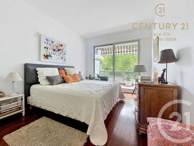 Appartement à vendre - 3 pièces - 94.0 m2 - MARSEILLE - 13008 - PROVENCE-ALPES-COTE-D-AZUR - Century 21 Carré D'Or