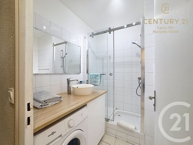 Appartement Studio à vendre - 1 pièce - 20.39 m2 - MARSEILLE - 13008 - PROVENCE-ALPES-COTE-D-AZUR - Century 21 Carré D'Or