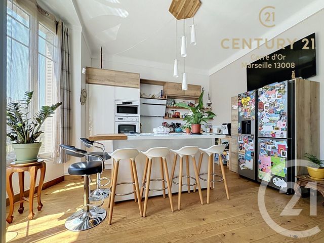 Appartement F3 à vendre - 3 pièces - 62.52 m2 - MARSEILLE - 13008 - PROVENCE-ALPES-COTE-D-AZUR - Century 21 Carré D'Or