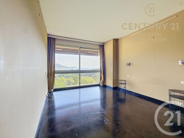 Appartement T2 à vendre - 2 pièces - 75.07 m2 - MARSEILLE - 13008 - PROVENCE-ALPES-COTE-D-AZUR - Century 21 Carré D'Or
