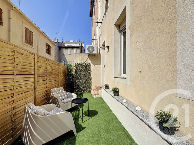 Appartement T2 à vendre - 2 pièces - 31.64 m2 - MARSEILLE - 13008 - PROVENCE-ALPES-COTE-D-AZUR - Century 21 Carré D'Or
