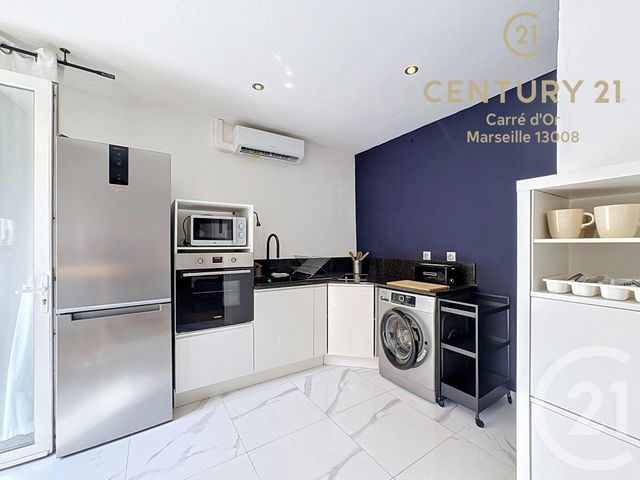 Appartement T2 à vendre - 2 pièces - 31.64 m2 - MARSEILLE - 13008 - PROVENCE-ALPES-COTE-D-AZUR - Century 21 Carré D'Or
