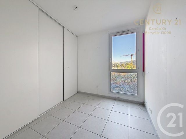 Appartement à vendre - 3 pièces - 60.55 m2 - MARSEILLE - 13008 - PROVENCE-ALPES-COTE-D-AZUR - Century 21 Carré D'Or
